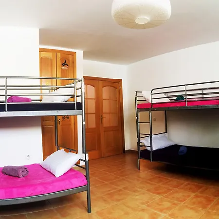 بيت ضيافة Bhavana Surf House