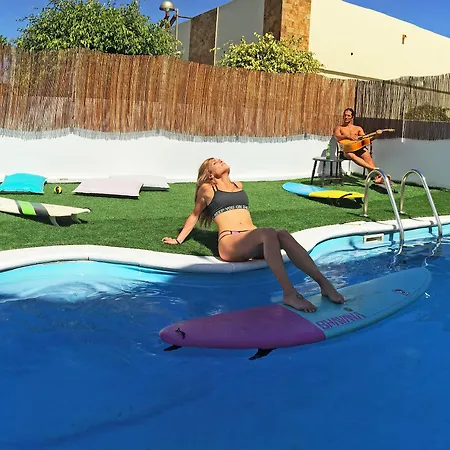 Gasthuis Bhavana Surf House Corralejo