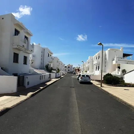 Bhavana Surf House 2* Corralejo