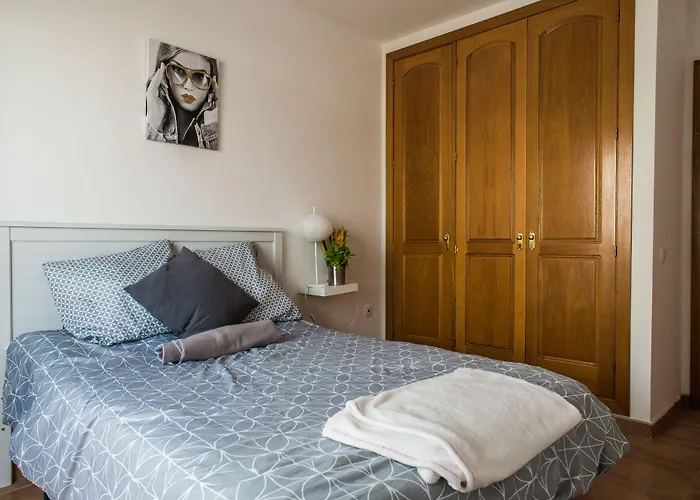 Bhavana Surf House בית הארחה