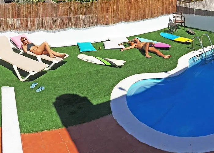 בית הארחה Bhavana Surf House 2*