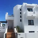 Bhavana Surf House 2* Corralejo
