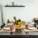 Affittacamere Bhavana Surf House Corralejo