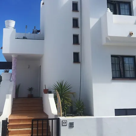 Gæstehus Bhavana Surf House