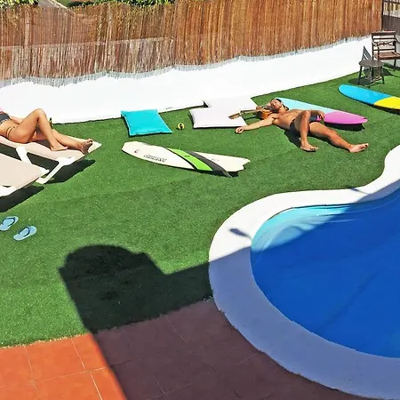 בית הארחה Bhavana Surf House 2*