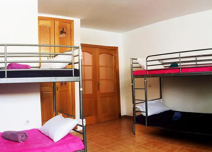 Gæstehus Bhavana Surf House